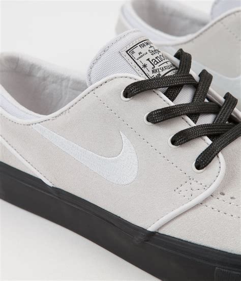 nike air janoski grijs|nike janoski sb.